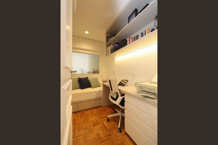 Apartamento para alugar com 148m², 4 quartos e 1 vaga Apartamento para alugar com 148m², 4 quartos e 1 vagaEscritório