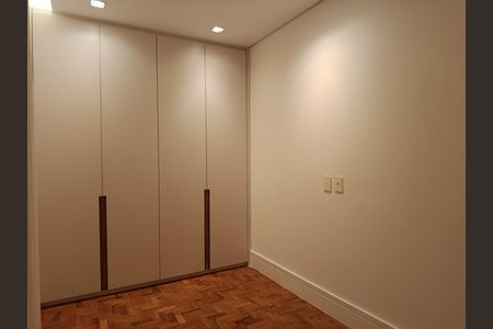 Apartamento à venda com 148m², 3 quartos e 1 vaga Apartamento à venda com 148m², 3 quartos e 1 vagaQuarto 2