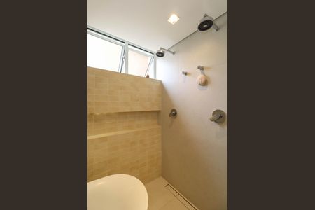 Apartamento para alugar com 148m², 4 quartos e 1 vaga Apartamento para alugar com 148m², 4 quartos e 1 vagaBanheiro da Suíte