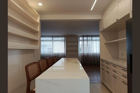 Apartamento à venda com 148m², 3 quartos e 1 vaga Apartamento à venda com 148m², 3 quartos e 1 vagaCopa