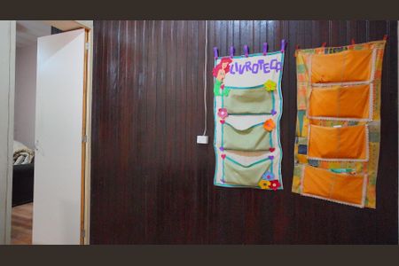 Quarto 1 de casa para alugar com 3 quartos, 54m² em Vila Nova, Porto Alegre