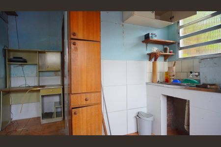 Casa à venda com 54m², 3 quartos e 1 vaga Casa à venda com 54m², 3 quartos e 1 vagaSalão de Festas