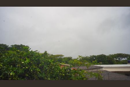 Casa à venda com 54m², 3 quartos e 1 vaga Casa à venda com 54m², 3 quartos e 1 vagaVista da janela