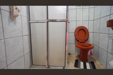 Casa à venda com 54m², 3 quartos e 1 vaga Casa à venda com 54m², 3 quartos e 1 vagaBanheiro 2