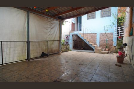 Casa à venda com 54m², 3 quartos e 1 vaga Casa à venda com 54m², 3 quartos e 1 vagaSalão de Festas