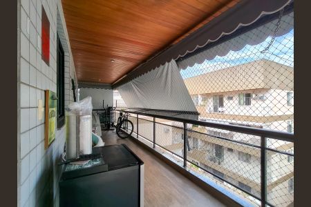 Varanda da Sala de apartamento à venda com 4 quartos, 235m² em Vila Isabel, Rio de Janeiro