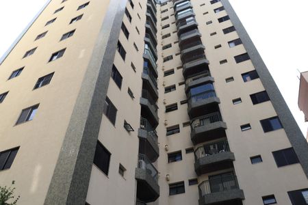 Apartamento à venda com 55m², 2 quartos e 1 vagaFachada