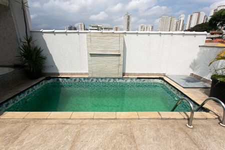 Casa para alugar com 230m², 3 quartos e sem vagaPiscina