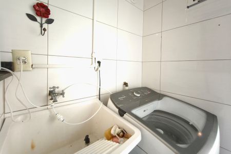 Apartamento à venda com 70m², 2 quartos e 1 vagaÁrea de Serviço