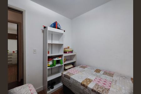 Apartamento à venda com 115m², 3 quartos e 2 vagas Apartamento à venda com 115m², 3 quartos e 2 vagasQuarto 2