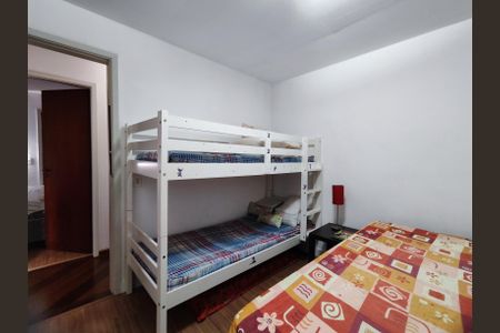 Apartamento à venda com 115m², 3 quartos e 2 vagas Apartamento à venda com 115m², 3 quartos e 2 vagasQuarto 1