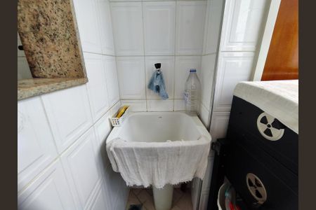 Apartamento à venda com 115m², 3 quartos e 2 vagas Apartamento à venda com 115m², 3 quartos e 2 vagasÁrea de Serviço