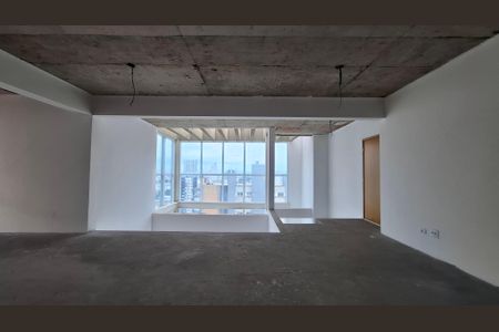 Apartamento à venda com 360m², 4 quartos e 6 vagasCobertura