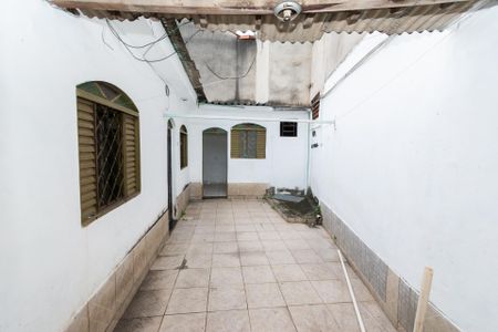 Casa para alugar com 60m², 1 quarto e 1 vagaQuintal e Área de Serviços