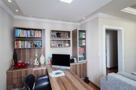 Casa à venda com 320m², 4 quartos e 3 vagasSala 2