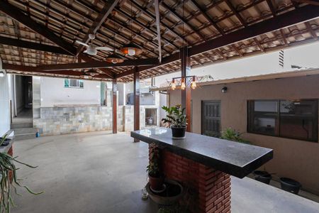 Casa à venda com 320m², 4 quartos e 3 vagasÁrea gourmet