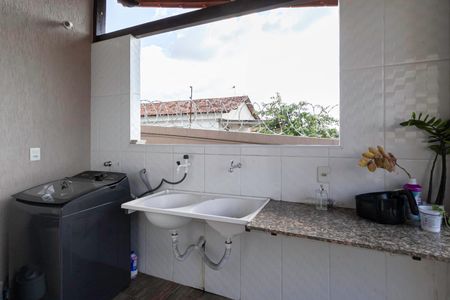 Casa à venda com 320m², 4 quartos e 3 vagasÁrea de serviço