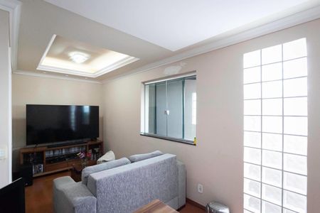 Casa à venda com 320m², 4 quartos e 3 vagasSala 2