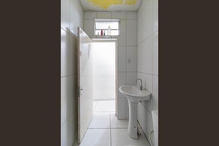 Casa para alugar com 136m², 3 quartos e 1 vaga Casa para alugar com 136m², 3 quartos e 1 vagaBanheiro