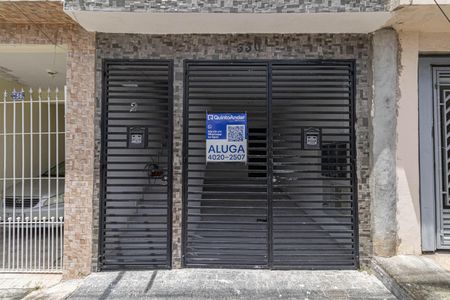 Casa para alugar com 136m², 3 quartos e 1 vaga Casa para alugar com 136m², 3 quartos e 1 vagaFachada+Placa