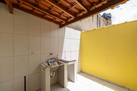 Casa para alugar com 136m², 3 quartos e 1 vaga Casa para alugar com 136m², 3 quartos e 1 vagaÁrea de Serviço