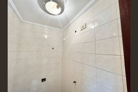 Apartamento à venda com 92m², 3 quartos e 1 vaga Apartamento à venda com 92m², 3 quartos e 1 vagaBanheiro de serviço