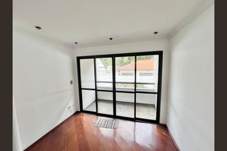 Apartamento à venda com 92m², 3 quartos e 1 vaga Apartamento à venda com 92m², 3 quartos e 1 vagaSala
