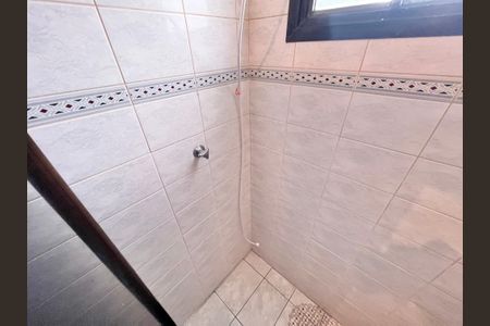 Apartamento à venda com 92m², 3 quartos e 1 vaga Apartamento à venda com 92m², 3 quartos e 1 vagaBanheiro da Suíte