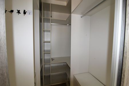 Apartamento à venda com 91m², 2 quartos e 2 vagasCloset do quarto 1