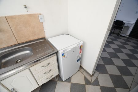 Cozinha de kitnet/studio para alugar com 1 quarto, 25m² em Cidade Universitária, Campinas