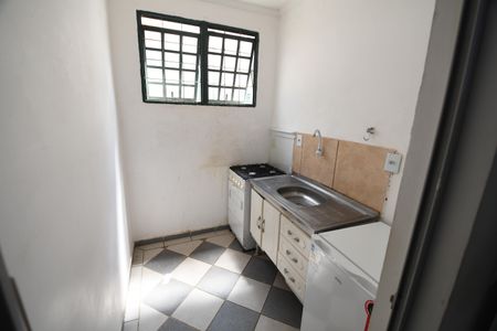Cozinha de kitnet/studio para alugar com 1 quarto, 25m² em Cidade Universitária, Campinas