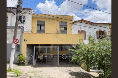 Casa à venda com 220m², 4 quartos e 2 vagas