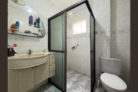 Casa à venda com 220m², 4 quartos e 2 vagas