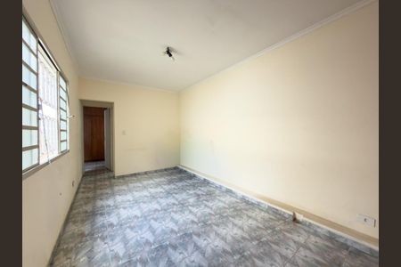 Casa à venda com 220m², 4 quartos e 2 vagas