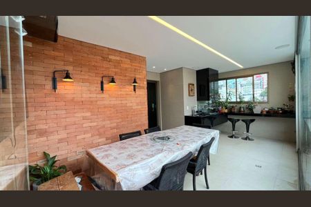 Apartamento à venda com 2 quartos, 130m² em Santo Antônio, Belo Horizonte