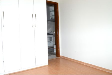 Apartamento para alugar com 56m², 2 quartos e 1 vagaQuarto 1