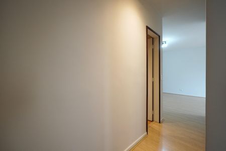 Apartamento para alugar com 101m², 3 quartos e 1 vagaCorredor