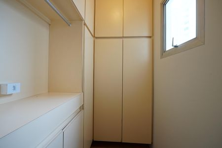 Apartamento para alugar com 101m², 3 quartos e 1 vagaQuarto de Serviço