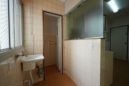 Apartamento para alugar com 101m², 3 quartos e 1 vagaÁrea de Serviço