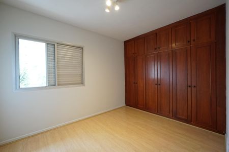 Apartamento para alugar com 101m², 3 quartos e 1 vagaQuarto 2