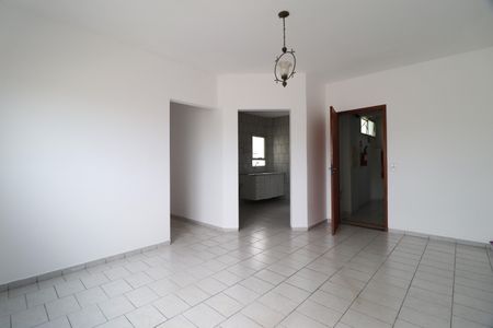 Sala de apartamento para alugar com 3 quartos, 80m² em Santa Mônica, Uberlândia