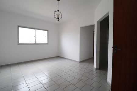 Sala de apartamento para alugar com 3 quartos, 80m² em Santa Mônica, Uberlândia