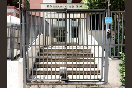 Apartamento para alugar com 46m², 1 quarto e 1 vaga Apartamento para alugar com 46m², 1 quarto e 1 vagaEntrada do condomínio