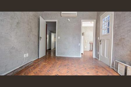 Casa à venda com 3 quartos, 198m² em Centro, Belo Horizonte