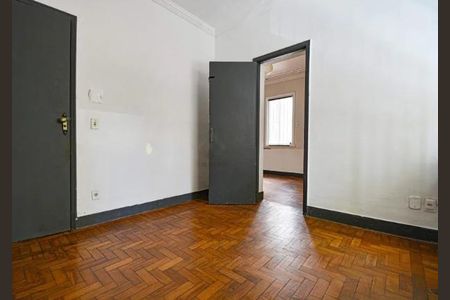 Casa à venda com 3 quartos, 198m² em Centro, Belo Horizonte