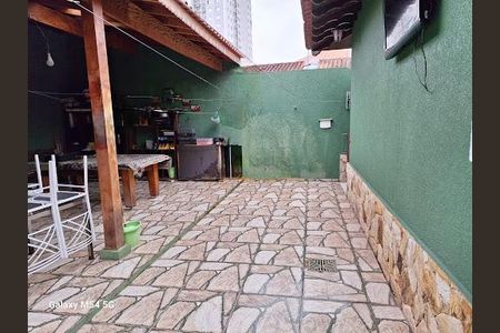 Casa à venda com 248m², 2 quartos e 4 vagas