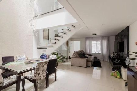 Casa à venda com 3 quartos, 255m² em Vila Vilma, Santo André