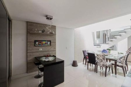 Casa à venda com 3 quartos, 255m² em Vila Vilma, Santo André