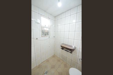 Casa para alugar com 100m², 2 quartos e 1 vagaBanheiro da Suíte