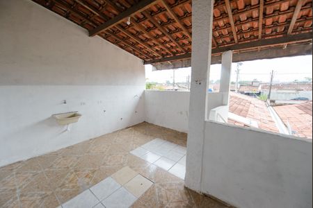 Casa para alugar com 100m², 2 quartos e 1 vagaQuintal